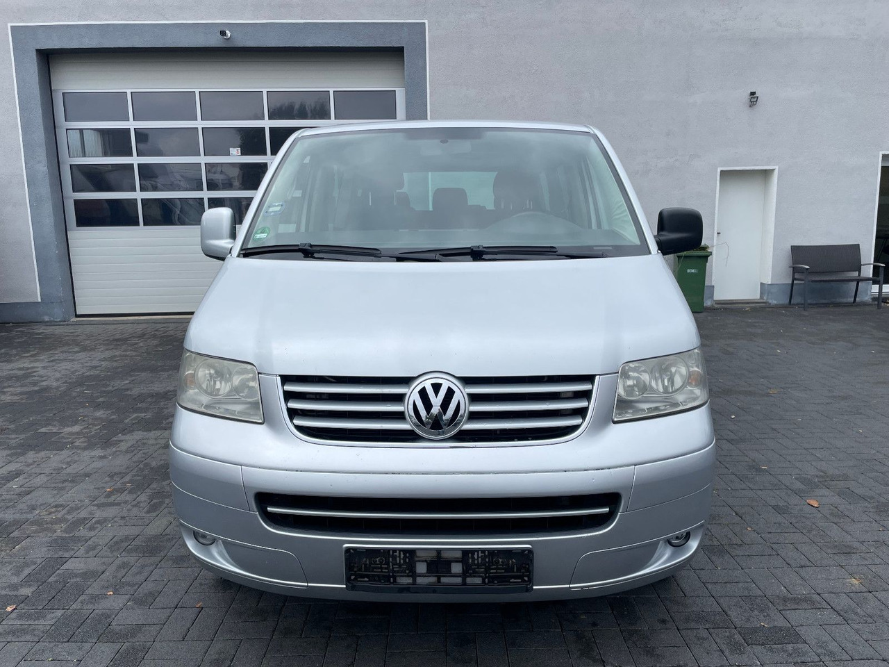 Volkswagen T5 2.5 TDi Caravelle 4Motion 8-Sitzer - 小型客车:图5 Volkswagen T5 2.5 TDi Caravelle 4Motion 8-Sitzer - 小型客车:图5