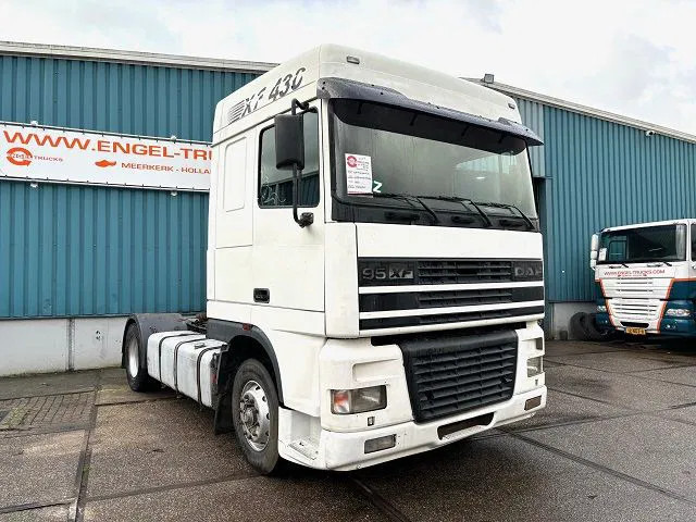 DAF 95.430 XF SPACECAB (EURO 3 / ZF16 MANUAL GEARBOX / ZF-INTARDER / AIRCONDITIONING) - 牵引车:图2 DAF 95.430 XF SPACECAB (EURO 3 / ZF16 MANUAL GEARBOX / ZF-INTARDER / AIRCONDITIONING) - 牵引车:图2