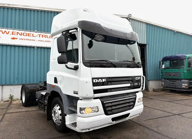 DAF CF 85.460 SPACECAB 4x2 (AS-TRONIC / MX-BRAKE / AIRCONDITIONING / ADR-VLG / FRIDGE / EURO 5 / ETC.) - 牵引车:图2 DAF CF 85.460 SPACECAB 4x2 (AS-TRONIC / MX-BRAKE / AIRCONDITIONING / ADR-VLG / FRIDGE / EURO 5 / ETC.) - 牵引车:图2