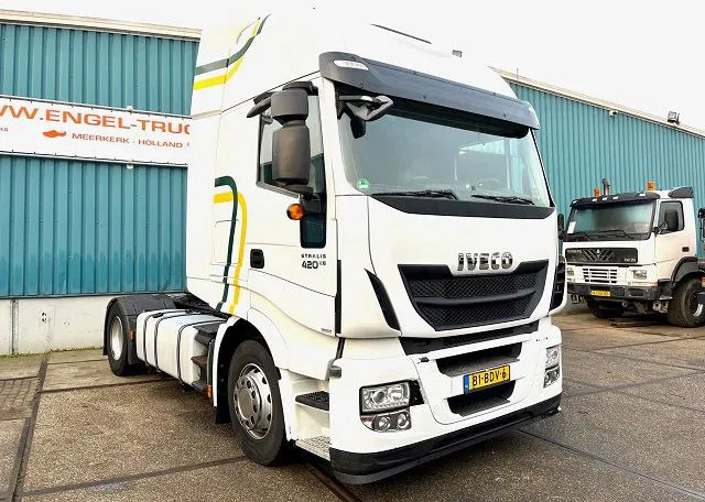 Iveco Stralis AS440S42T/P HI-WAY DUTCH TRUCK (APK/TUV -> 02-2024 / EURO 6 / AS-TRONIC / 2 TANKS / LEATHER SEATS / FRIDGE) - 牵引车:图2 Iveco Stralis AS440S42T/P HI-WAY DUTCH TRUCK (APK/TUV -> 02-2024 / EURO 6 / AS-TRONIC / 2 TANKS / LEATHER SEATS / FRIDGE) - 牵引车:图2