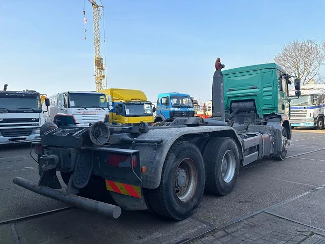MAN TGA 26.360BB 6x4 FULL STEEL MULTILIFT HOOK-ARM (ZF16 MANUAL GEARBOX / FULL STEEL SUSPENSION / REDUCTION AXLES / AIRCONDITIONING) - 吊钩升降车:图3 MAN TGA 26.360BB 6x4 FULL STEEL MULTILIFT HOOK-ARM (ZF16 MANUAL GEARBOX / FULL STEEL SUSPENSION / REDUCTION AXLES / AIRCONDITIONING) - 吊钩升降车:图3