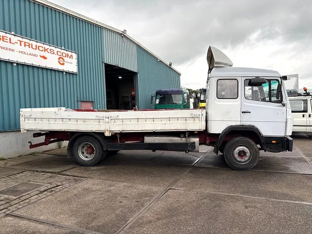 Mercedes-Benz 1117 K 6-CILINDER SLEEPERCAB (8 WHEEL NUTS / FULL STEEL SUSPENSION / MANUAL GEARBOX) - 栏板式/ 平板卡车:图4 Mercedes-Benz 1117 K 6-CILINDER SLEEPERCAB (8 WHEEL NUTS / FULL STEEL SUSPENSION / MANUAL GEARBOX) - 栏板式/ 平板卡车:图4