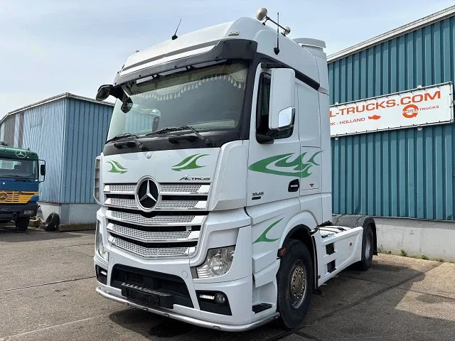 Mercedes-Benz Actros 1845 LS BIGSPACE (RETARDER / EURO 5 / TELLIGENT GEARBOX / FULL SPOILERSET / 2x DIESELTANK / AIRCONDITIONING) - 牵引车:图1 Mercedes-Benz Actros 1845 LS BIGSPACE (RETARDER / EURO 5 / TELLIGENT GEARBOX / FULL SPOILERSET / 2x DIESELTANK / AIRCONDITIONING) - 牵引车:图1