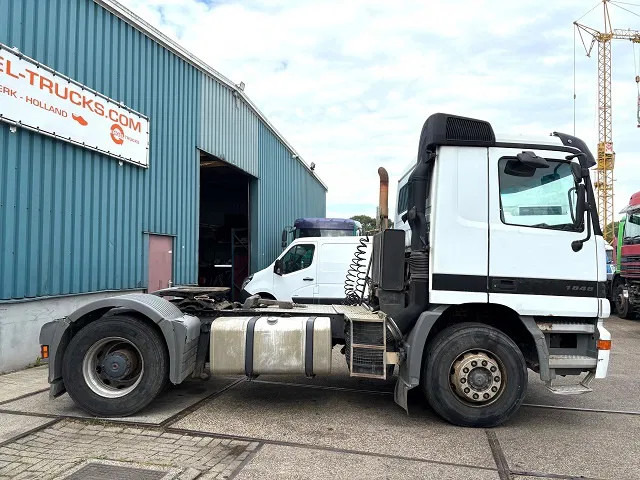Mercedes-Benz Actros 1848 LS (MP1) 4x2 TRACTOR (EPS WITH CLUTCH / RUDUCTION AXLE / HYDRAULIC KIT / AIRCONDITIONING / ETC) - 牵引车:图4 Mercedes-Benz Actros 1848 LS (MP1) 4x2 TRACTOR (EPS WITH CLUTCH / RUDUCTION AXLE / HYDRAULIC KIT / AIRCONDITIONING / ETC) - 牵引车:图4