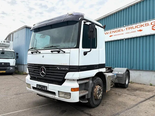 Mercedes-Benz Actros 1848 LS (MP1) 4x2 TRACTOR (EPS WITH CLUTCH / RUDUCTION AXLE / HYDRAULIC KIT / AIRCONDITIONING / ETC) - 牵引车:图1 Mercedes-Benz Actros 1848 LS (MP1) 4x2 TRACTOR (EPS WITH CLUTCH / RUDUCTION AXLE / HYDRAULIC KIT / AIRCONDITIONING / ETC) - 牵引车:图1