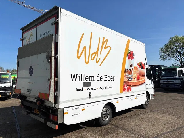 Mercedes-Benz Atego 816 L 4x2 ORIGINAL DUTCH COOLER TRUCK WITH CARRIER XARIOS 600D/E (MANUAL GEARBOX / AIRCONDITIONING / 2.000 KG. TAILLIFT) - 冷藏车:图3 Mercedes-Benz Atego 816 L 4x2 ORIGINAL DUTCH COOLER TRUCK WITH CARRIER XARIOS 600D/E (MANUAL GEARBOX / AIRCONDITIONING / 2.000 KG. TAILLIFT) - 冷藏车:图3