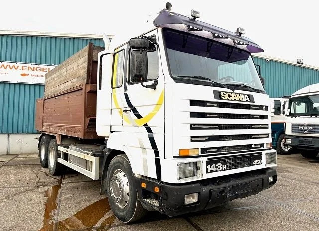 Scania R143-450 V8 STREAMLINE 6x2 FULL STEEL KIPPER (MANUAL GEARBOX / FULL STEEL SUSPENSION / 10 TIRES / ROBSON DRIVE / MECHANICAL PUMP - 翻斗车:图2 Scania R143-450 V8 STREAMLINE 6x2 FULL STEEL KIPPER (MANUAL GEARBOX / FULL STEEL SUSPENSION / 10 TIRES / ROBSON DRIVE / MECHANICAL PUMP - 翻斗车:图2