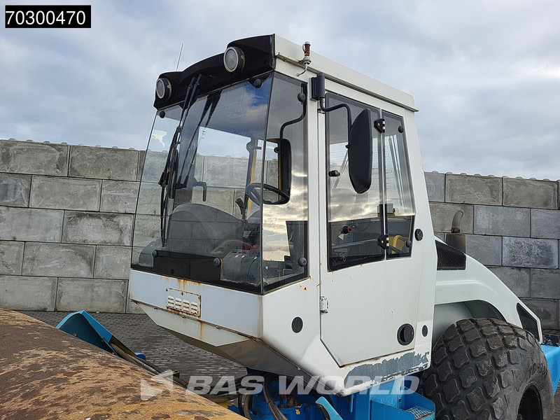 碾压机 Bomag BW213 D-4:图18 碾压机 Bomag BW213 D-4:图18