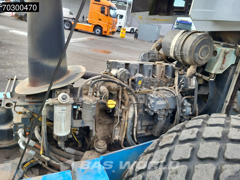 碾压机 Bomag BW213 D-4:图13 碾压机 Bomag BW213 D-4:图13