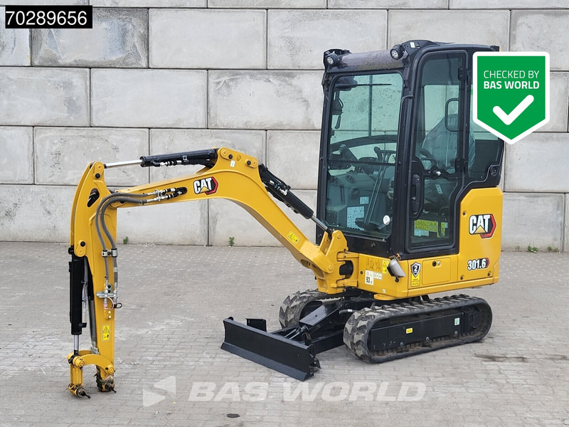 Caterpillar 301.6 - 小型挖掘机:图1 Caterpillar 301.6 - 小型挖掘机:图1