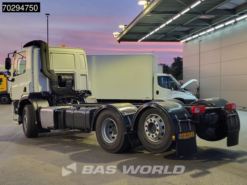 DAF CF 300 6X2 NEW chassis Lift/Steering Axle ACC Retarder Euro 6 - 驾驶室底盘卡车:图2 DAF CF 300 6X2 NEW chassis Lift/Steering Axle ACC Retarder Euro 6 - 驾驶室底盘卡车:图2
