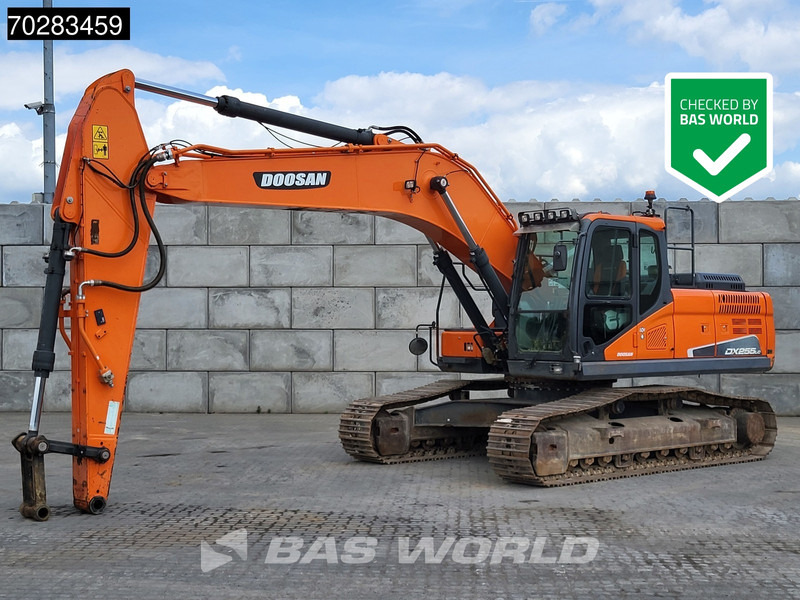 Doosan DX255 LC-5 - 履带式挖掘机:图1 Doosan DX255 LC-5 - 履带式挖掘机:图1