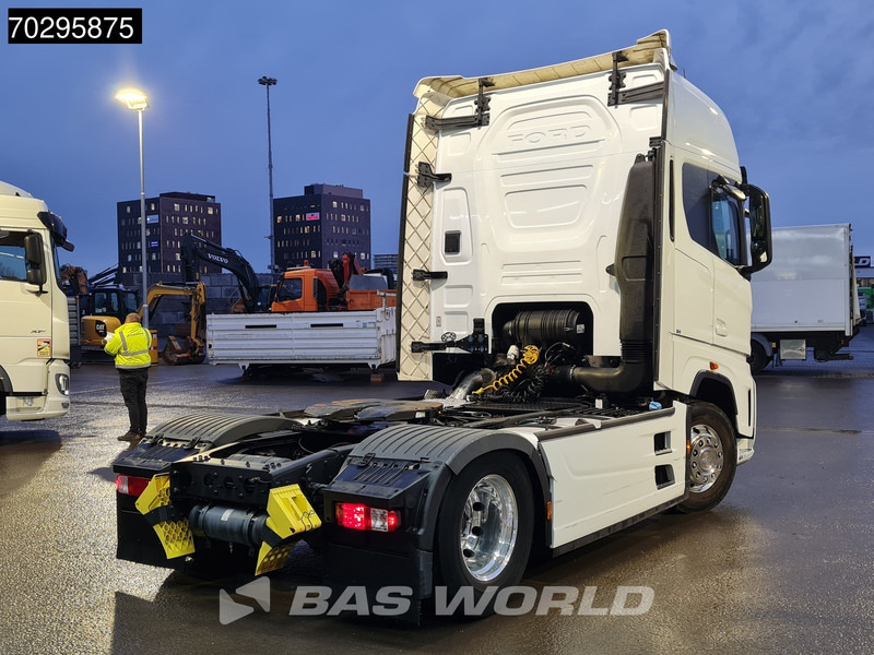 Ford F-Max 500 4X2 Retarder 2x Tanks Standklima Euro 6 - 牵引车:图5 Ford F-Max 500 4X2 Retarder 2x Tanks Standklima Euro 6 - 牵引车:图5