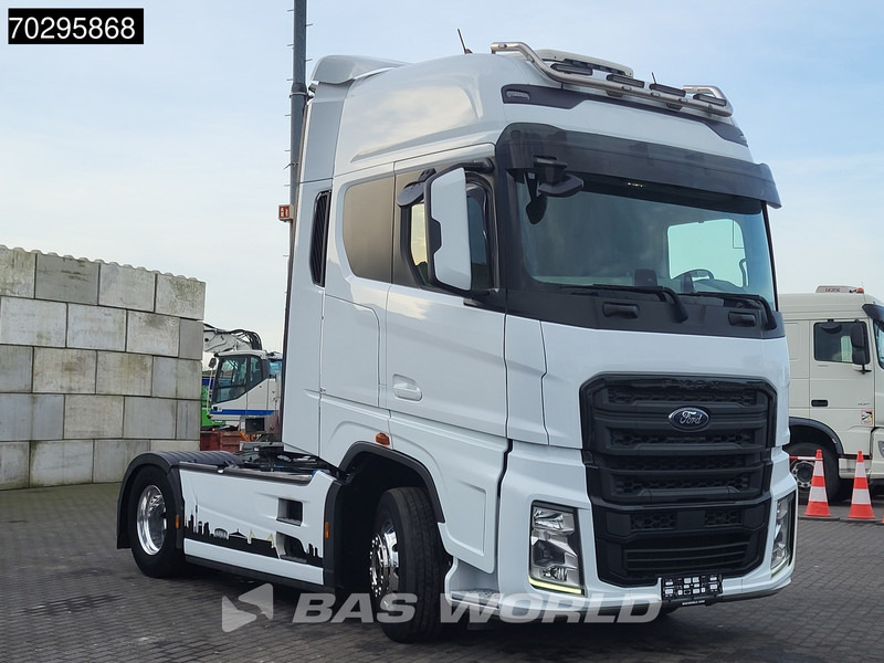 Ford F-Max 500 4X2 Retarder Standairco 2xTanks ACC LED Euro 6 - 牵引车:图3 Ford F-Max 500 4X2 Retarder Standairco 2xTanks ACC LED Euro 6 - 牵引车:图3