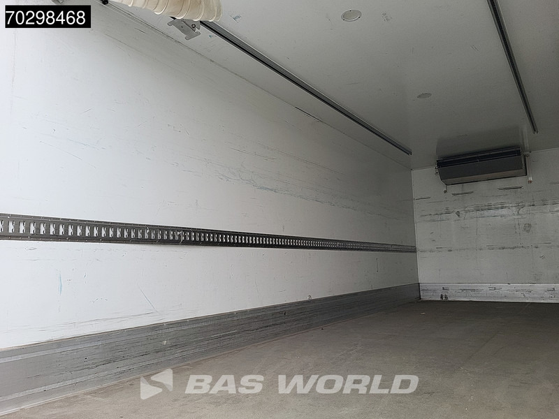 冷藏车 Iveco Eurocargo 140E280 4X2 Thermo King T-1200R 1500kg Ladebordwand Automatic Euro 6:图14 冷藏车 Iveco Eurocargo 140E280 4X2 Thermo King T-1200R 1500kg Ladebordwand Automatic Euro 6:图14