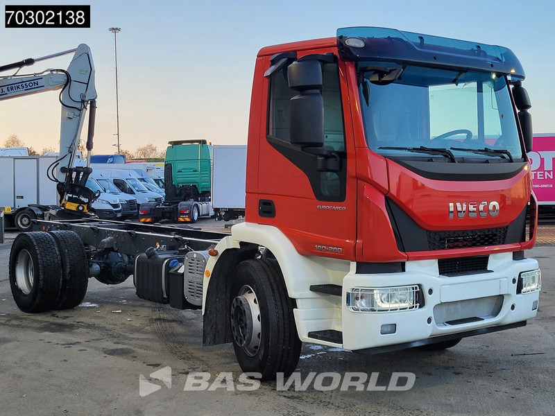Iveco Eurocargo 180E280 4X2 NEW! 18T chassis 2018 production Euro 6 - 驾驶室底盘卡车:图3 Iveco Eurocargo 180E280 4X2 NEW! 18T chassis 2018 production Euro 6 - 驾驶室底盘卡车:图3