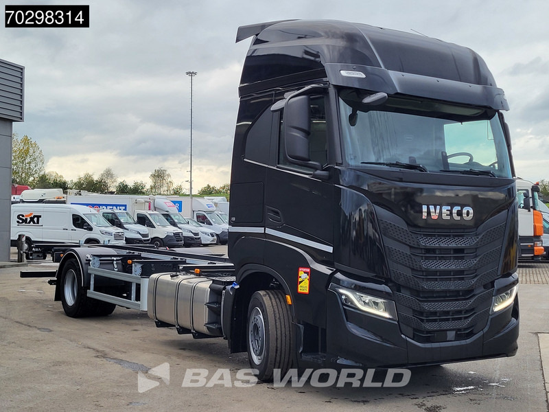 Iveco S-Way 460 4X2 NEW!! BDF Automatic Full air ACC Led Euro 6 - 集装箱运输车/ 可拆卸车身的卡车:图3 Iveco S-Way 460 4X2 NEW!! BDF Automatic Full air ACC Led Euro 6 - 集装箱运输车/ 可拆卸车身的卡车:图3