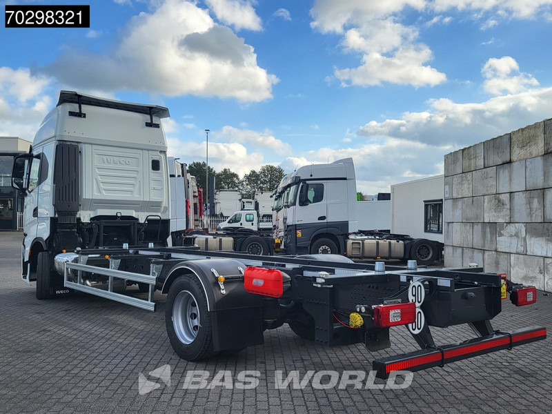 Iveco S-Way 460 4X2 NEW! BDF Navi ACC LED Automatic Euro 6 - 集装箱运输车/ 可拆卸车身的卡车:图2 Iveco S-Way 460 4X2 NEW! BDF Navi ACC LED Automatic Euro 6 - 集装箱运输车/ 可拆卸车身的卡车:图2