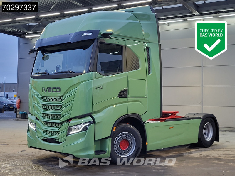 Iveco S-Way 580 4X2 NEW! LED Standklima ACC Navi Euro 6 - 牵引车:图1 Iveco S-Way 580 4X2 NEW! LED Standklima ACC Navi Euro 6 - 牵引车:图1