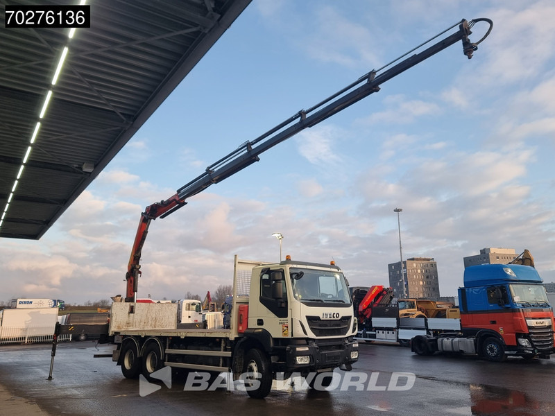 Iveco Trakker 360 6X4 Palfinger PK 18502 SH D Kran Crane Big axle Euro 6 - 栏板式/ 平板卡车, 起重车:图5 Iveco Trakker 360 6X4 Palfinger PK 18502 SH D Kran Crane Big axle Euro 6 - 栏板式/ 平板卡车, 起重车:图5
