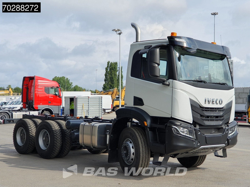 Iveco X-Way 460 6X4 New! Retarder steelsuspension Big-Axle Automatic Navi Euro 6 - 驾驶室底盘卡车:图3 Iveco X-Way 460 6X4 New! Retarder steelsuspension Big-Axle Automatic Navi Euro 6 - 驾驶室底盘卡车:图3