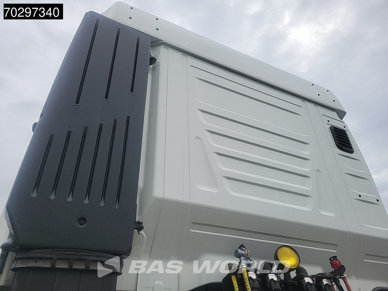 Iveco X-Way 500 4X2 NEW! Retarder Big-Axle Standklima MirrorCam Navi LED ACC Euro 6 - 牵引车:图5 Iveco X-Way 500 4X2 NEW! Retarder Big-Axle Standklima MirrorCam Navi LED ACC Euro 6 - 牵引车:图5