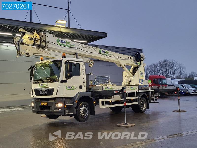 MAN TGM 18.250 4X2 44mtrs Böcker AK44/4000 Hubarbeitsbühne Manual Euro 6 - 起重车:图2 MAN TGM 18.250 4X2 44mtrs Böcker AK44/4000 Hubarbeitsbühne Manual Euro 6 - 起重车:图2