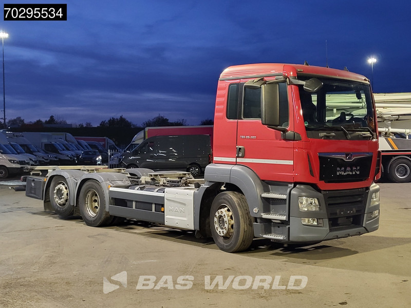 MAN TGS 26.320 6X2 ADR BDF Lift + Steering Axle Euro 6 - 集装箱运输车/ 可拆卸车身的卡车:图3 MAN TGS 26.320 6X2 ADR BDF Lift + Steering Axle Euro 6 - 集装箱运输车/ 可拆卸车身的卡车:图3