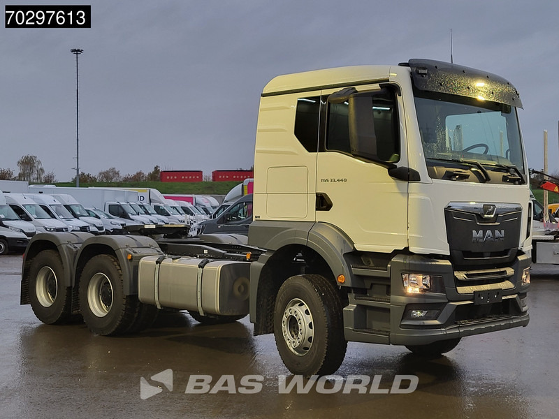 MAN TGS 33.440 6X4 NEW! TN Manual Full-Steel Big-Axle Drumbrakes Euro 2 - 牵引车:图3 MAN TGS 33.440 6X4 NEW! TN Manual Full-Steel Big-Axle Drumbrakes Euro 2 - 牵引车:图3