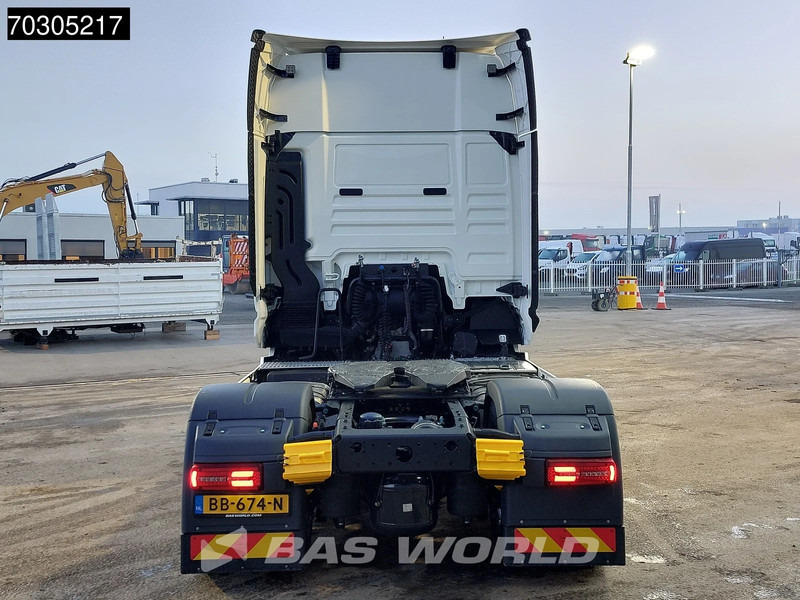 MAN TGX 18.520 4X2 NEW! GX Retarder 2x Tanks Alcoa Standklima MirrorCam Navi LED - 牵引车:图3 MAN TGX 18.520 4X2 NEW! GX Retarder 2x Tanks Alcoa Standklima MirrorCam Navi LED - 牵引车:图3