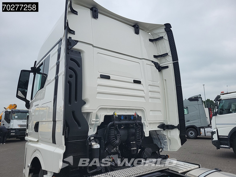 MAN TGX 18.520 4X2 NEW! GX Retarder 2x Tanks Standklima ACC - 牵引车:图3 MAN TGX 18.520 4X2 NEW! GX Retarder 2x Tanks Standklima ACC - 牵引车:图3