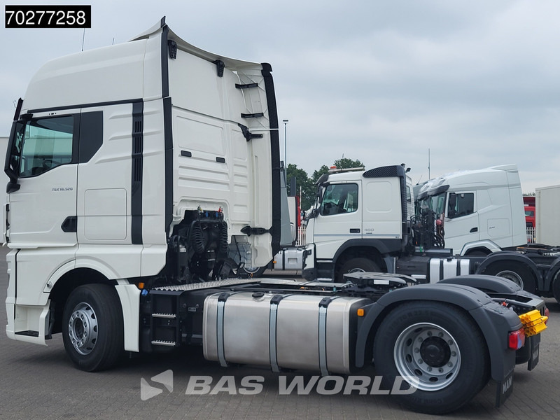 MAN TGX 18.520 4X2 NEW! GX Retarder 2x Tanks Standklima ACC - 牵引车:图2 MAN TGX 18.520 4X2 NEW! GX Retarder 2x Tanks Standklima ACC - 牵引车:图2