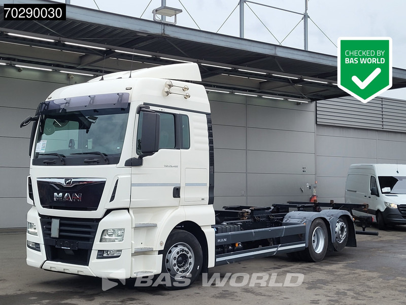 MAN TGX 26.460 6X2 BDF Liftaxle Automatic Retarder ACC Euro 6 - 集装箱运输车/ 可拆卸车身的卡车:图1 MAN TGX 26.460 6X2 BDF Liftaxle Automatic Retarder ACC Euro 6 - 集装箱运输车/ 可拆卸车身的卡车:图1
