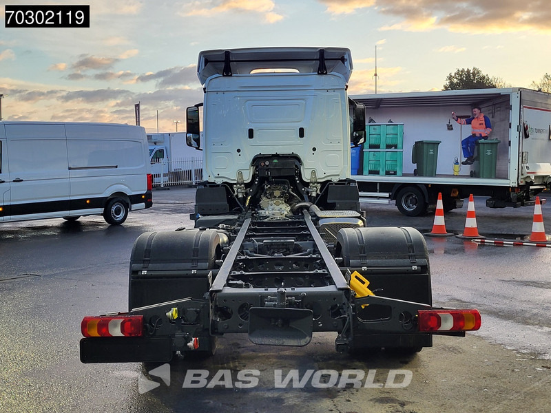 Mercedes-Benz Actros 1827 4X2 - 驾驶室底盘卡车:图5 Mercedes-Benz Actros 1827 4X2 - 驾驶室底盘卡车:图5