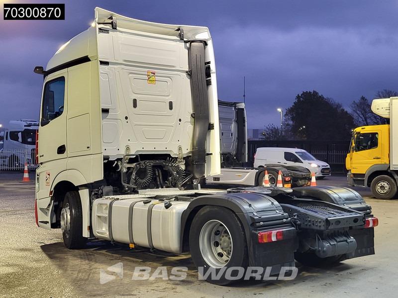 Mercedes-Benz Actros 1848 4X2 StreamSpace Retarder 2xTanks - 牵引车:图2 Mercedes-Benz Actros 1848 4X2 StreamSpace Retarder 2xTanks - 牵引车:图2