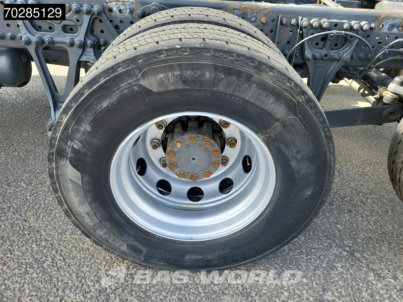 驾驶室底盘卡车 Mercedes-Benz Actros 2548 Actros 6X2 BigSpace Retarder PTO Liftachse Xenon ACC Navi Euro 6：图16