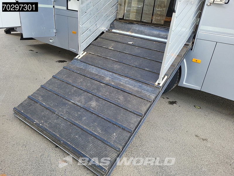 马匹运输车 Mercedes-Benz Actros 2551 6X2 Pferdetransport Horse truck + Living Standairco Navi ACC Automatic Euro 6：图18