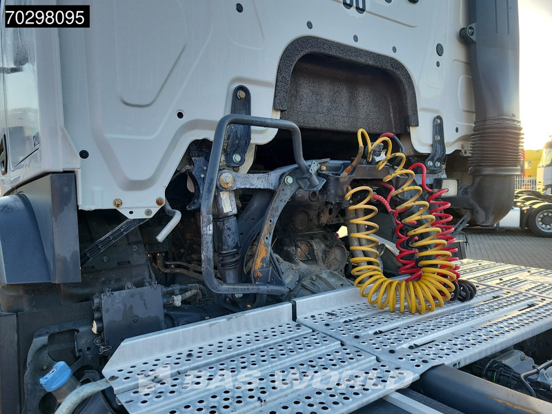 Mercedes-Benz Actros 2648 Actros 6X4 ClassicSpace Retarder Big-Axle - 牵引车:图5 Mercedes-Benz Actros 2648 Actros 6X4 ClassicSpace Retarder Big-Axle - 牵引车:图5