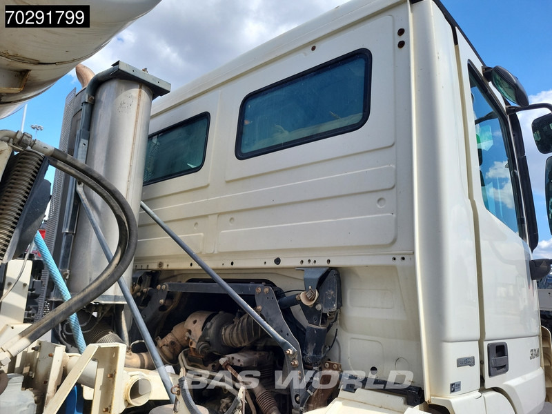 Mercedes-Benz Actros 3241 8X4 9m3 Schwing Stetter Retarder Big-Axle Steelsuspension 3-Pedals Euro 4 - 混凝土搅拌车:图5 Mercedes-Benz Actros 3241 8X4 9m3 Schwing Stetter Retarder Big-Axle Steelsuspension 3-Pedals Euro 4 - 混凝土搅拌车:图5