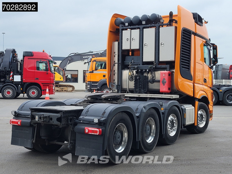 Mercedes-Benz Actros 4163 8X4 180T GigaSpace Retarder Hydrauliek BigAxle Alcoa´s - 牵引车:图5 Mercedes-Benz Actros 4163 8X4 180T GigaSpace Retarder Hydrauliek BigAxle Alcoa´s - 牵引车:图5