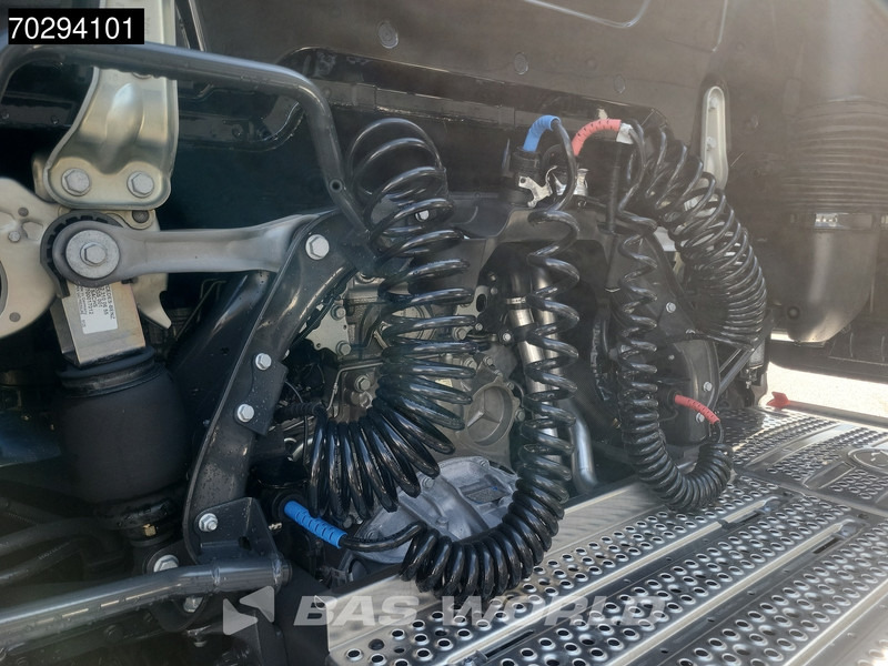 Mercedes-Benz Actros L 1863 4X2 NEW! Retarder Full-Air Leder Standklima 2x Tanks MirrorCam Navi PPC Alcoa's LED Euro 6 - 牵引车:图2 Mercedes-Benz Actros L 1863 4X2 NEW! Retarder Full-Air Leder Standklima 2x Tanks MirrorCam Navi PPC Alcoa's LED Euro 6 - 牵引车:图2