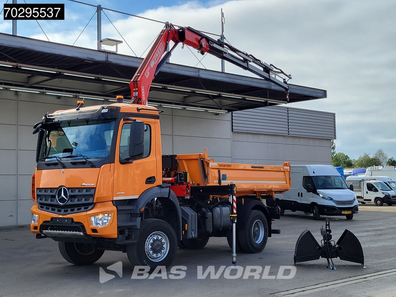 Mercedes-Benz Arocs 1835 4X4 4x4 Fassi F135AC.0.24 Crane Kran Meiller 3-Way Tipper Big-Axle - 翻斗车, 起重车:图3 Mercedes-Benz Arocs 1835 4X4 4x4 Fassi F135AC.0.24 Crane Kran Meiller 3-Way Tipper Big-Axle - 翻斗车, 起重车:图3