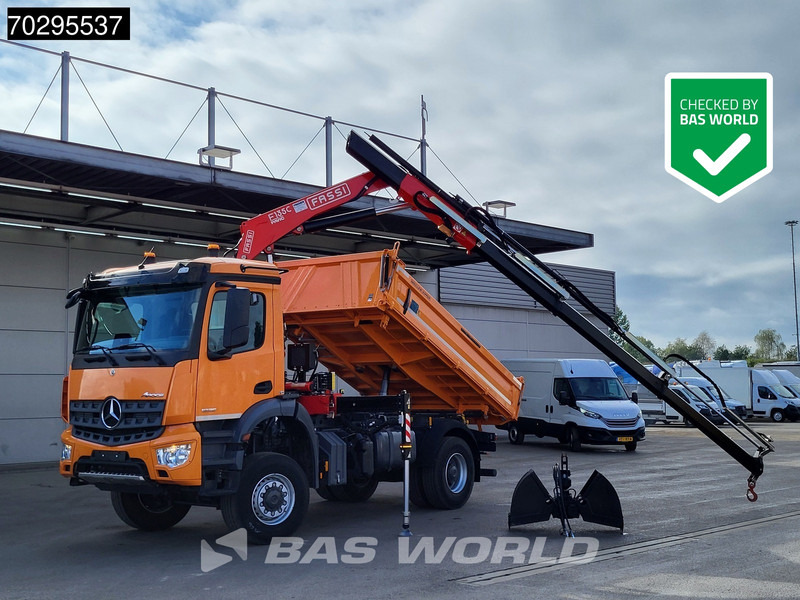 Mercedes-Benz Arocs 1835 4X4 4x4 Fassi F135AC.0.24 Crane Kran Meiller 3-Way Tipper Big-Axle - 翻斗车, 起重车:图1 Mercedes-Benz Arocs 1835 4X4 4x4 Fassi F135AC.0.24 Crane Kran Meiller 3-Way Tipper Big-Axle - 翻斗车, 起重车:图1