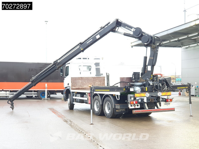 Mercedes-Benz Arocs 2636 6X4 Hiab 144 E-3 Hipro Kran Crane Remote Full Steel Euro 6 - 栏板式/ 平板卡车, 起重车:图2 Mercedes-Benz Arocs 2636 6X4 Hiab 144 E-3 Hipro Kran Crane Remote Full Steel Euro 6 - 栏板式/ 平板卡车, 起重车:图2