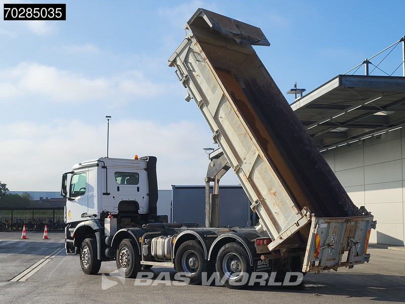 Mercedes-Benz Arocs 3240 8X4 12m3 2-side Tipper Steel Suspension Automatic Big-Axle Euro 6 - 翻斗车:图2 Mercedes-Benz Arocs 3240 8X4 12m3 2-side Tipper Steel Suspension Automatic Big-Axle Euro 6 - 翻斗车:图2