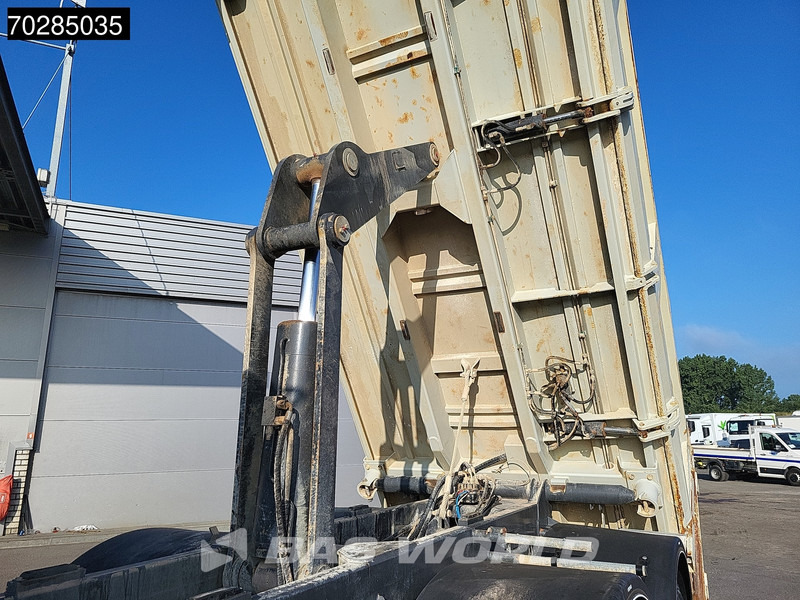 Mercedes-Benz Arocs 3240 8X4 12m3 2-side Tipper Steel Suspension Automatic Big-Axle Euro 6 - 翻斗车:图3 Mercedes-Benz Arocs 3240 8X4 12m3 2-side Tipper Steel Suspension Automatic Big-Axle Euro 6 - 翻斗车:图3