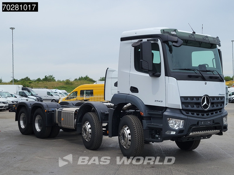 Mercedes-Benz Arocs 3743 8X4 NEW chassis Big-Axle Alcoa's Euro 6 - 驾驶室底盘卡车:图3 Mercedes-Benz Arocs 3743 8X4 NEW chassis Big-Axle Alcoa's Euro 6 - 驾驶室底盘卡车:图3