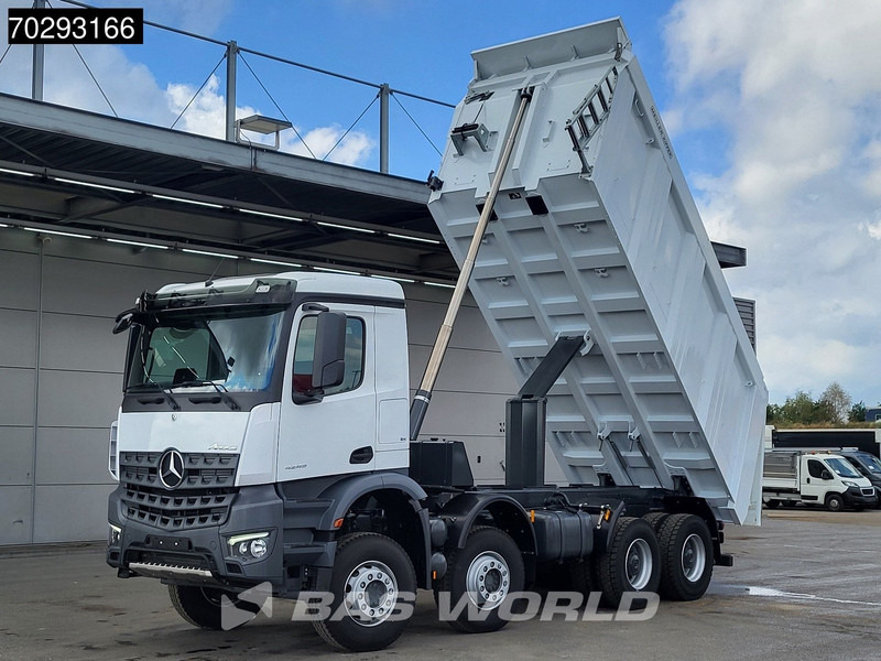 Mercedes-Benz Arocs 4245 8X4 New! 22m3 Meiller Kipper Big-Axle Steelsuspension Manual Euro 3 - 翻斗车:图2 Mercedes-Benz Arocs 4245 8X4 New! 22m3 Meiller Kipper Big-Axle Steelsuspension Manual Euro 3 - 翻斗车:图2