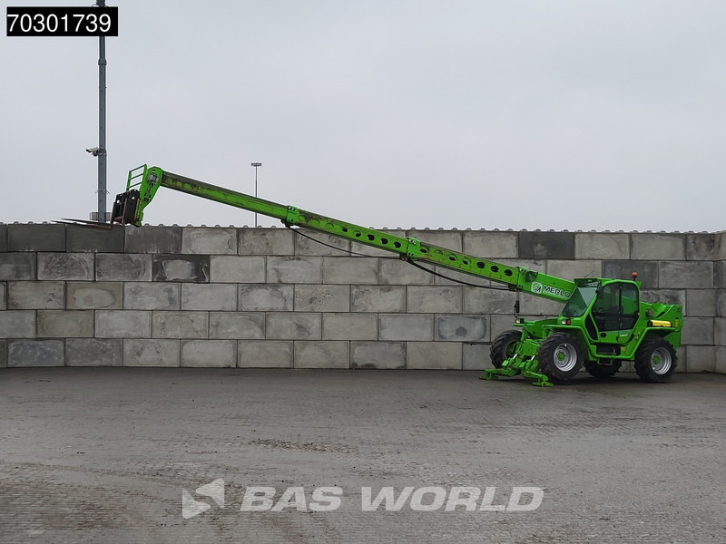 Merlo P40.17 - 伸缩臂叉装车:图2 Merlo P40.17 - 伸缩臂叉装车:图2