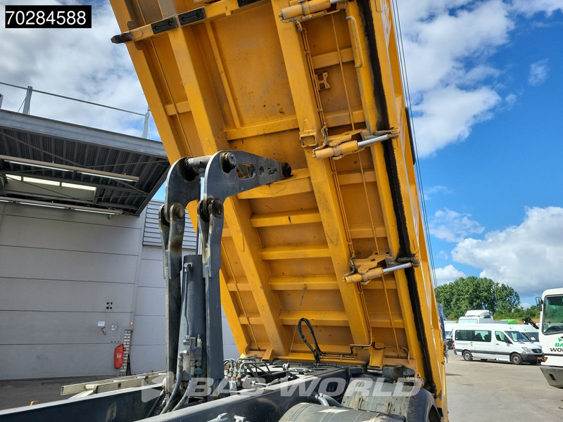Renault Kerax 480 8X4 13m3 Meiller 2-way tipper Retarder Big-Axle Automatic Euro 5 - 翻斗车:图5 Renault Kerax 480 8X4 13m3 Meiller 2-way tipper Retarder Big-Axle Automatic Euro 5 - 翻斗车:图5